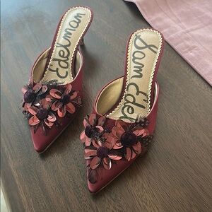 New Sam Edelman Red Floral Embellished Mules
